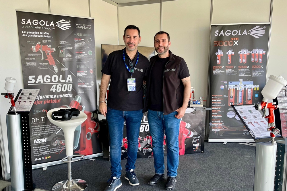 La technologie de simulation SagolaSPRAY™ fait sensation dans les salons et centres de formation : tout le monde veut l’essayer