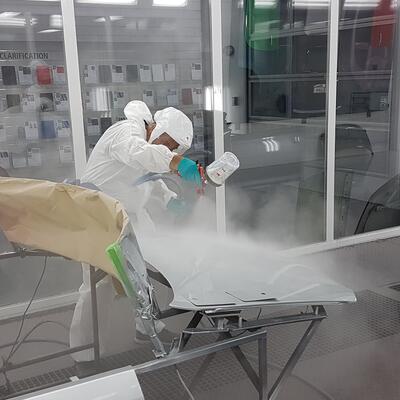 Pruebas de pintado en la sede central de Valspar Automotive